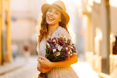 Mengelola Perpindahan Tugas dengan Lebih Sadar Mengelola Perpindahan Tugas dengan Lebih Sadar